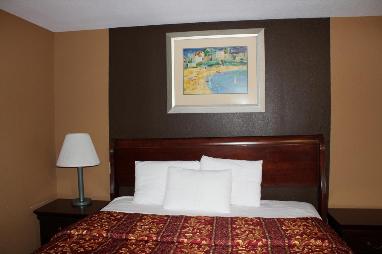 Coratel Inn And Suites Maple Grove Eksteriør bilde