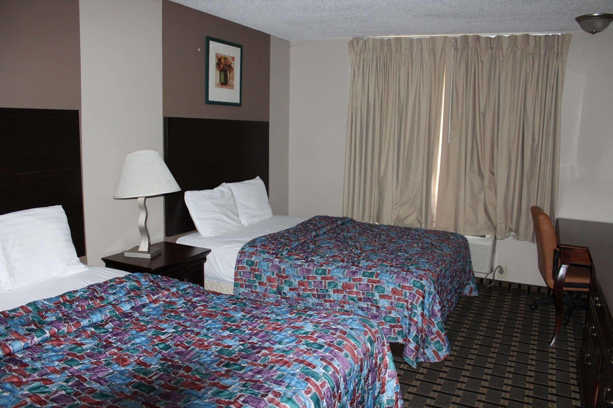 Coratel Inn And Suites Maple Grove Eksteriør bilde